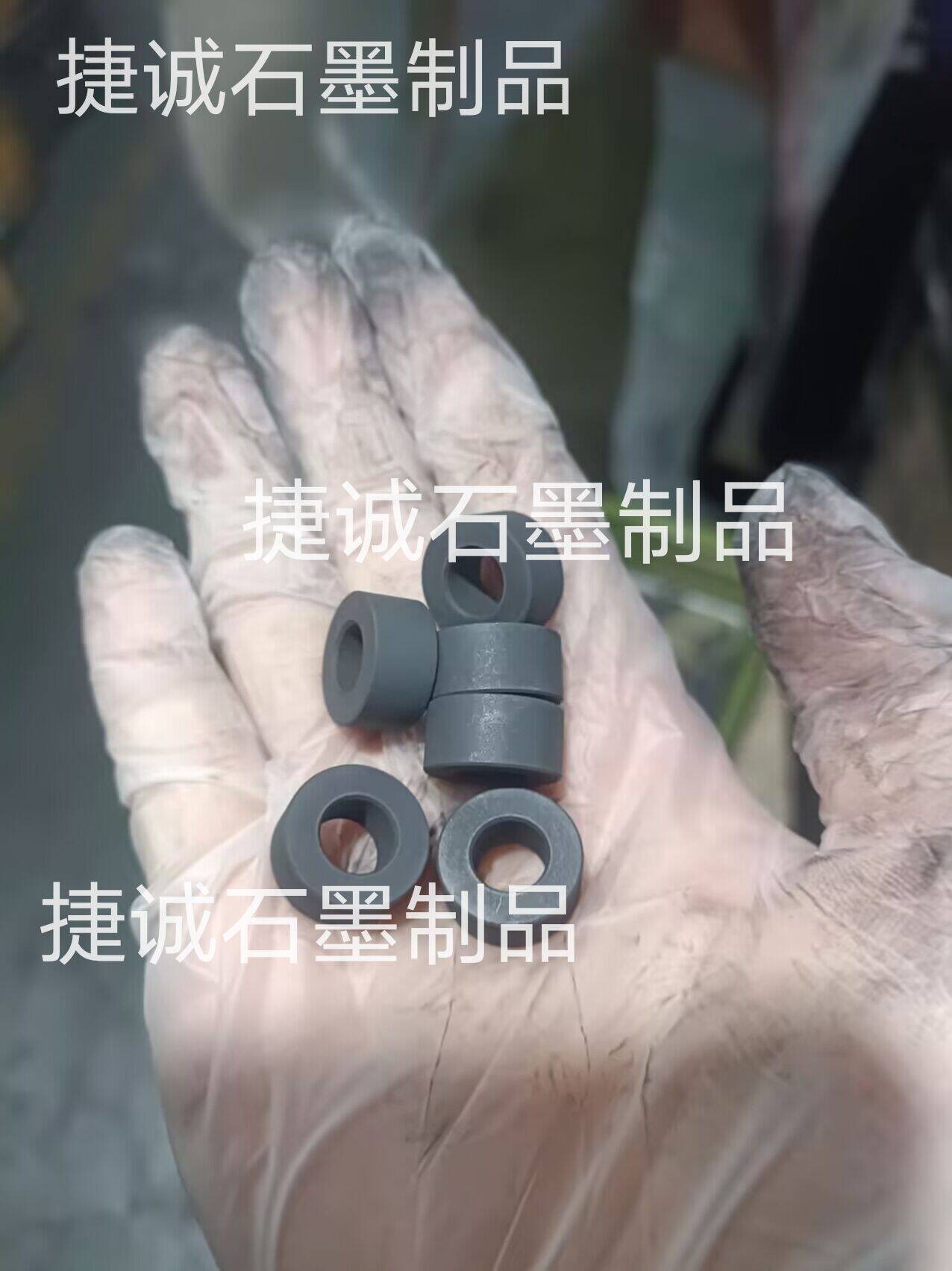 石墨轴承耐磨石墨轴套，石墨轴承，石墨轴套，浸渍石墨轴承，石墨轴承加工，石墨轴承轴套，浸树脂石墨轴承，石墨轴承生产厂家